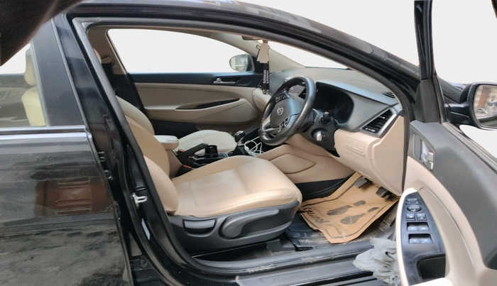 2019 Hyundai Tucson 2WD MT DIESEL, Diesel, Manual, 80,117 km, interior