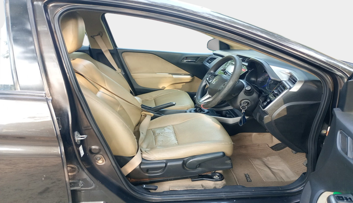 2015 Honda City 1.5L I-DTEC V, Diesel, Manual, 1,33,969 km, interior