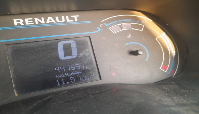 2019 Renault TRIBER RXT, Petrol, Manual, 44,159 km, interior