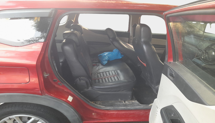 2019 Renault TRIBER RXT, Petrol, Manual, 44,159 km, interior