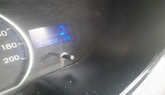 2011 Hyundai i10 MAGNA 1.2, Petrol, Manual, 1,24,902 km, interior