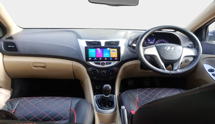 2011 Hyundai Verna FLUIDIC 1.4 VTVT, Petrol, Manual, 98,908 km, interior