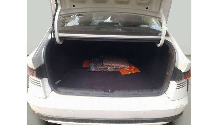 2023 Hyundai Verna SX 1.5 VTVT IVT, Petrol, Automatic, 55,378 km, exterior