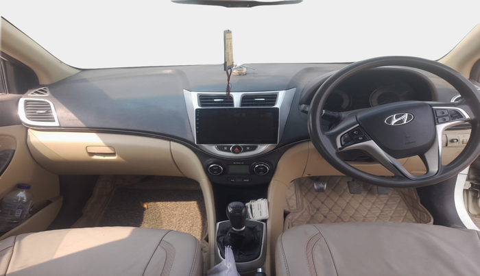 2012 Hyundai Verna FLUIDIC 1.6 CRDI SX, Diesel, Manual, 1,91,750 km, interior