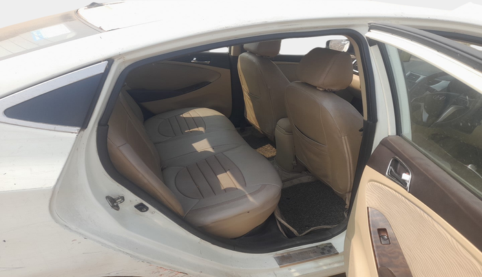 2012 Hyundai Verna FLUIDIC 1.6 CRDI SX, Diesel, Manual, 1,91,750 km, interior