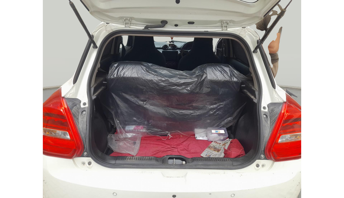 2023 Maruti Swift LXI, Petrol, Manual, 16,466 km, exterior