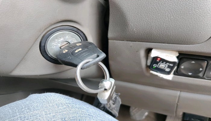 2012 Nissan Sunny XL, CNG, Manual, 1,10,388 km, interior