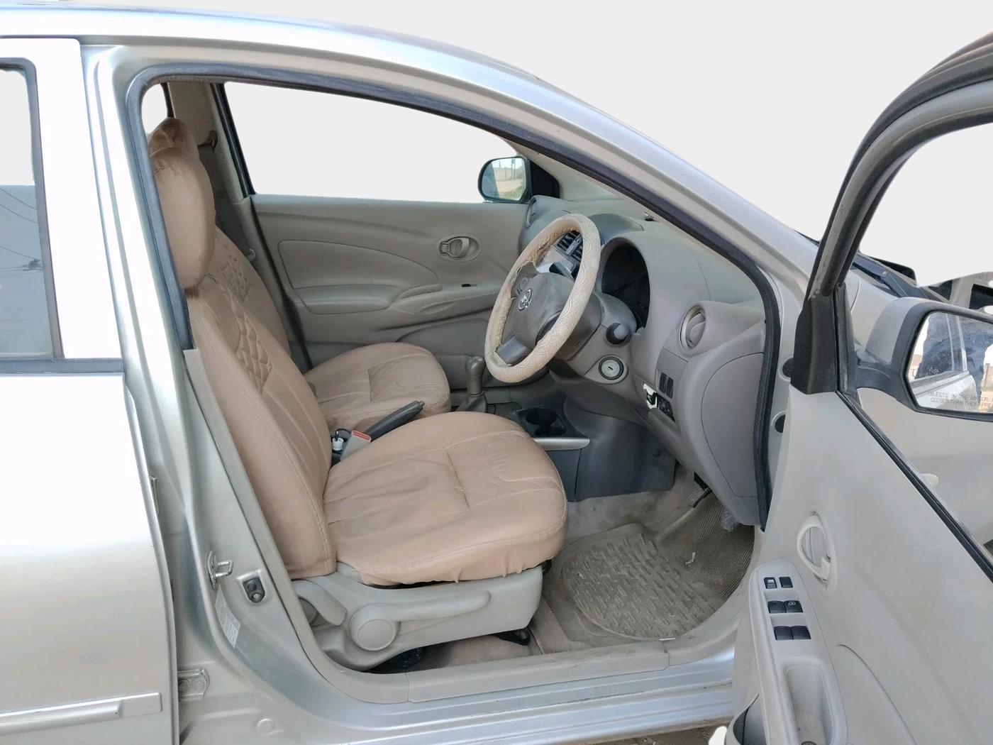 2012 Nissan Sunny XL, CNG, Manual, 1,10,388 km, interior