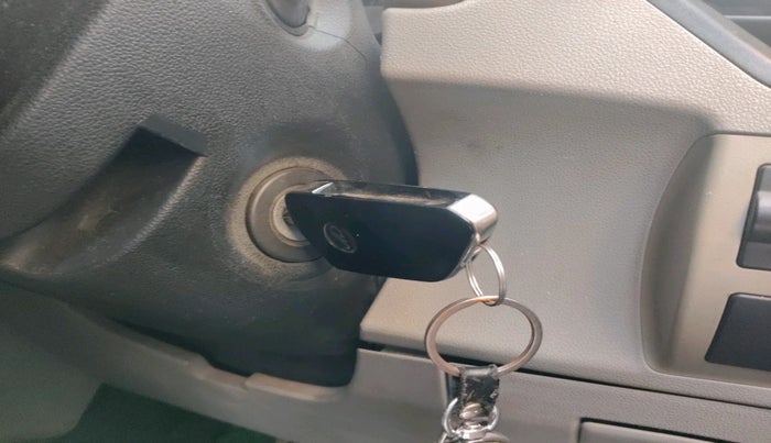 2016 Mahindra Kuv100 K6 PLUS 6 STR, Petrol, Manual, 1,23,492 km, interior