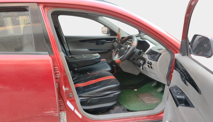 2016 Mahindra Kuv100 K6 PLUS 6 STR, Petrol, Manual, 1,23,492 km, interior