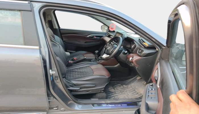 2024 Maruti Grand Vitara DELTA CNG, Petrol, Manual, 18,115 km, interior
