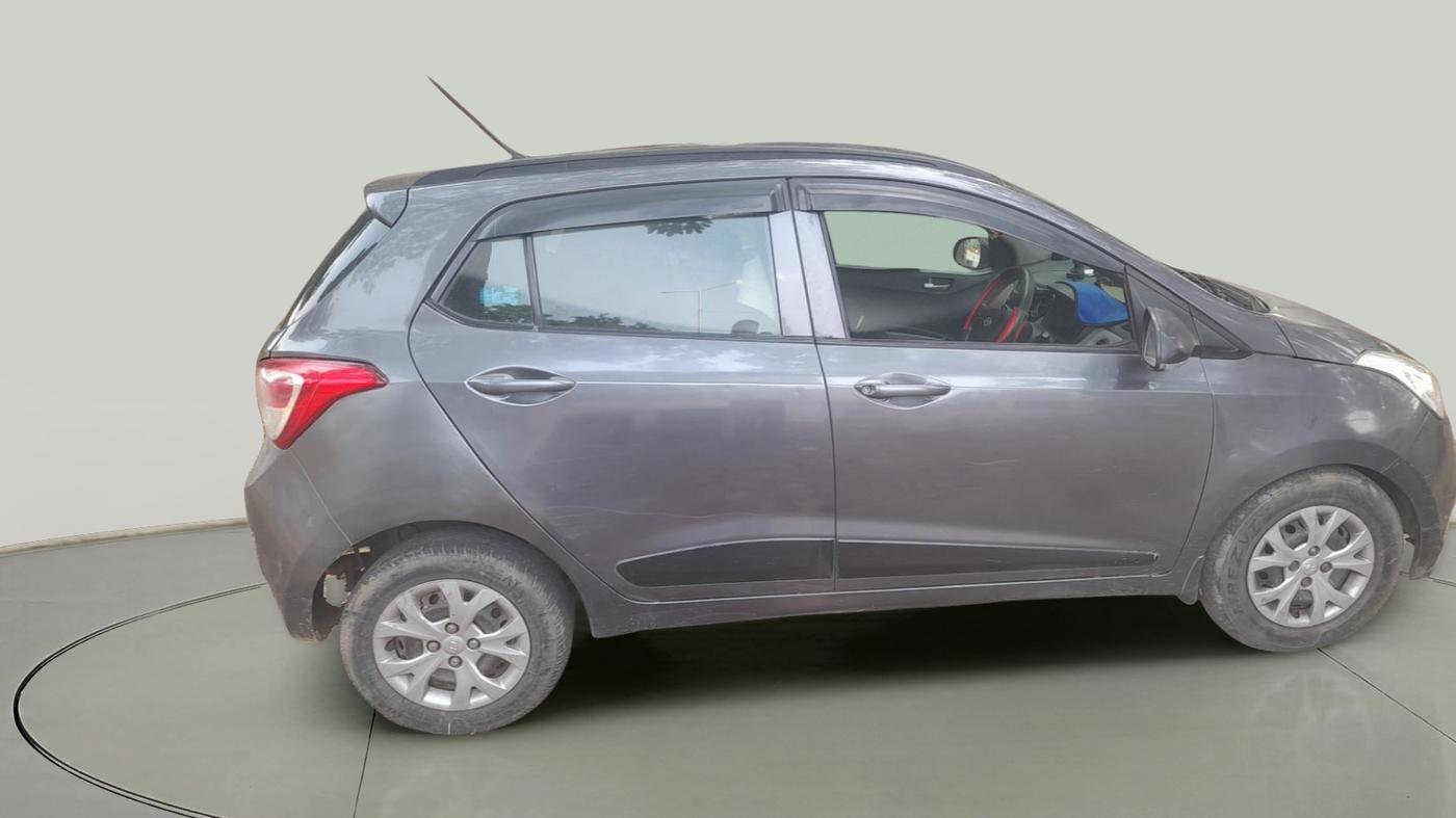 2015 Hyundai Grand i10 SPORTZ 1.2 KAPPA VTVT, Petrol, Manual, 1,15,102 km, exterior