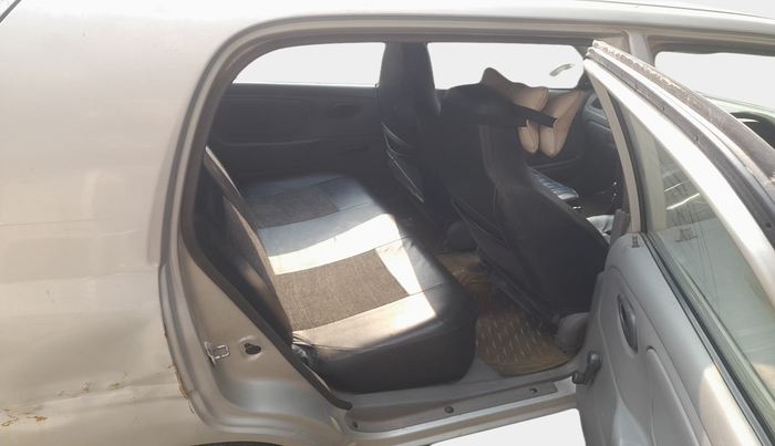 2011 Maruti Alto K10 LXI, Petrol, Manual, 69,641 km, interior