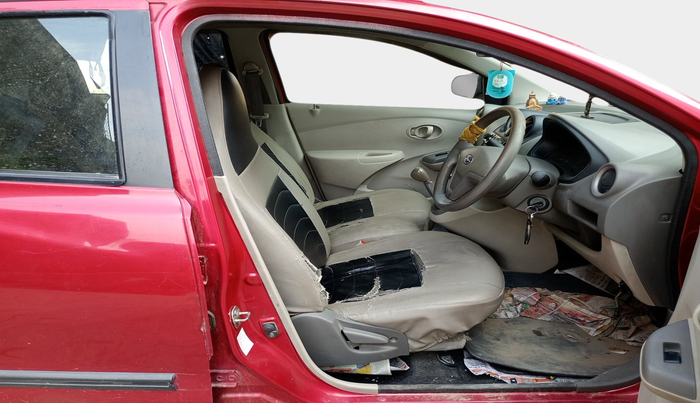 2015 Datsun Go T, Petrol, Manual, 13,11,226 km, interior
