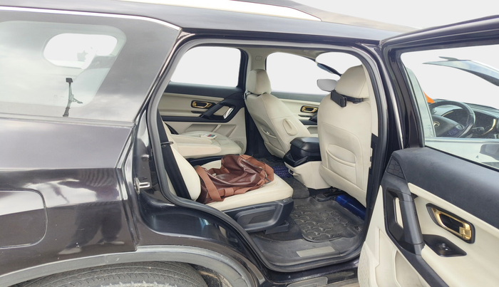2022 Tata Safari XZA PLUS, Diesel, Automatic, 51,531 km, interior