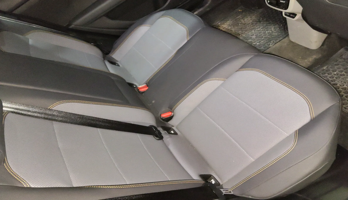 2023 Skoda KUSHAQ STYLE 1.0L TSI MT, Petrol, Manual, 16,424 km, interior