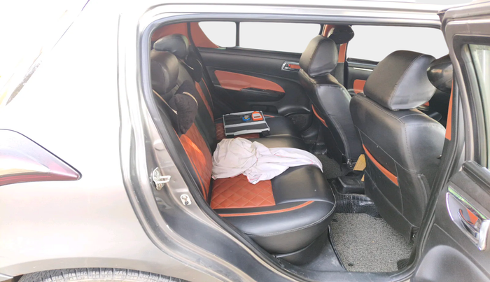 2014 Maruti Swift VDI, Diesel, Manual, 1,11,499 km, interior