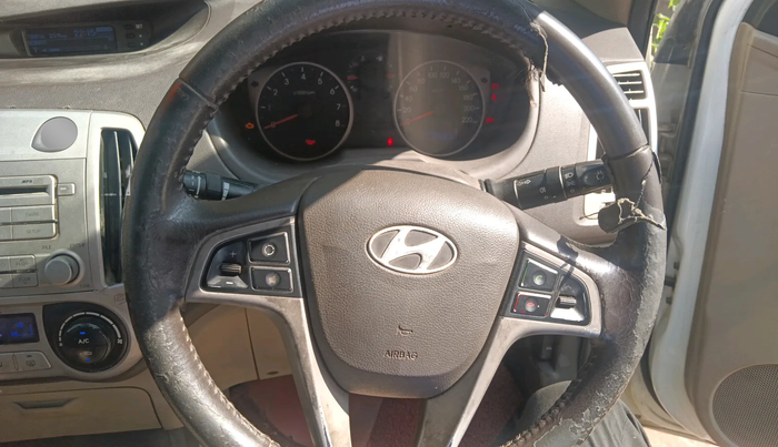 2011 Hyundai i20 SPORTZ (O) 1.2, Petrol, Manual, 57,280 km, interior