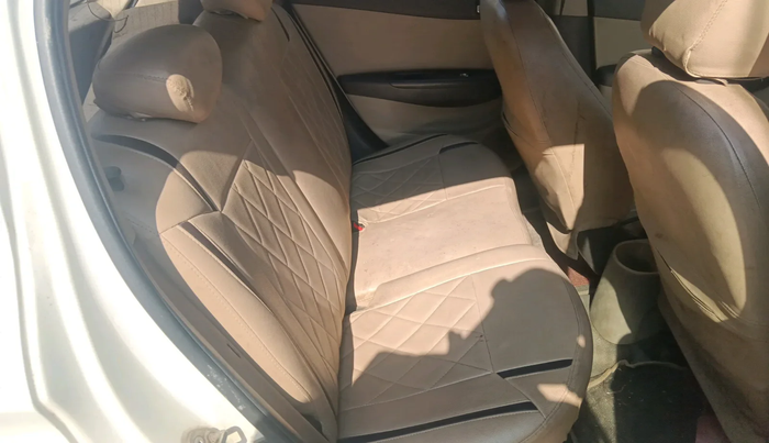 2011 Hyundai i20 SPORTZ (O) 1.2, Petrol, Manual, 57,280 km, interior