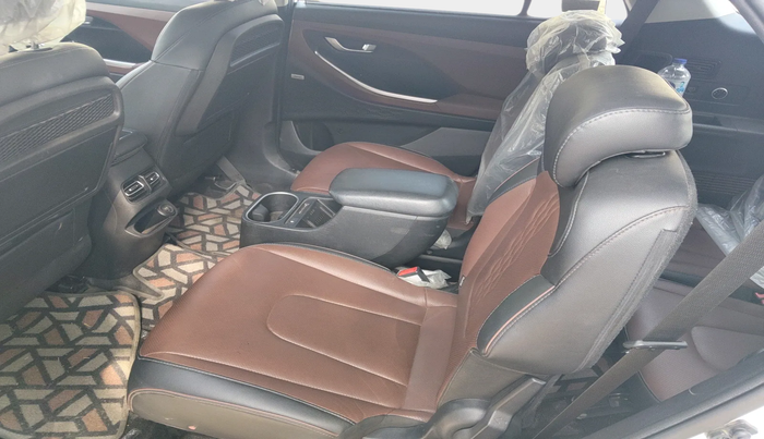 2021 Hyundai ALCAZAR 1.5 SIGNATURE (O) AT 6STR, Diesel, Automatic, 1,21,790 km, interior