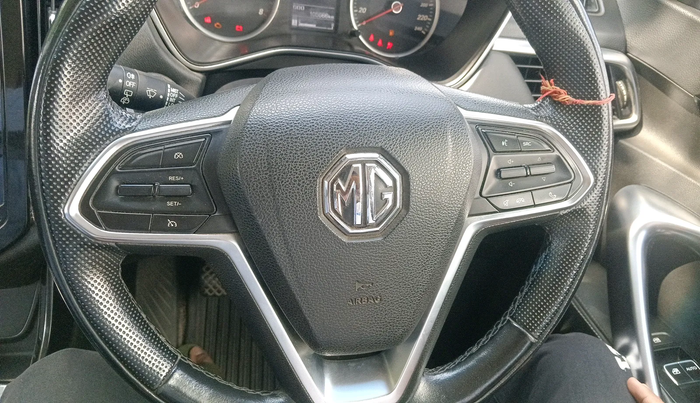 2019 MG HECTOR SMART 2.0 DIESEL, Diesel, Manual, 1,05,666 km, interior