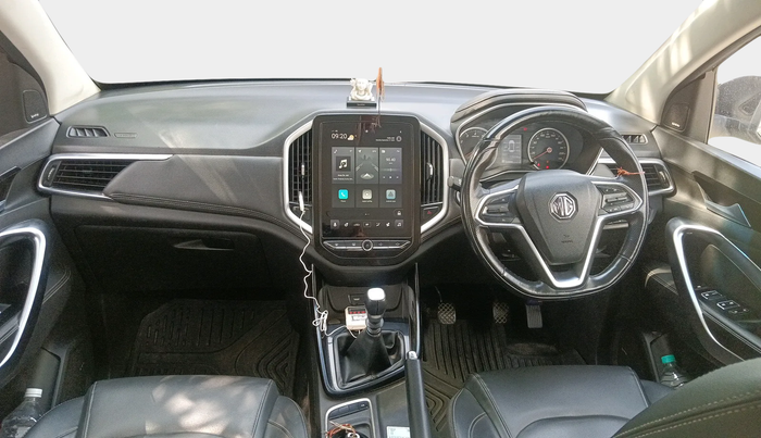 2019 MG HECTOR SMART 2.0 DIESEL, Diesel, Manual, 1,05,666 km, interior