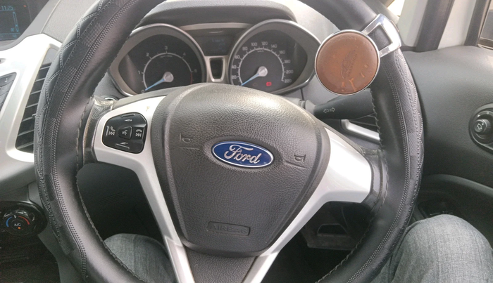 2016 Ford Ecosport TITANIUM 1.5L DIESEL, Diesel, Manual, 1,06,624 km, interior