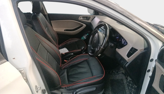 2015 Hyundai Elite i20 SPORTZ 1.4 CRDI, Diesel, Manual, 79,732 km, interior