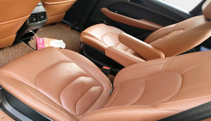 2020 MG HECTOR PLUS SHARP 2.0 DIESEL TURBO MT 6-STR, Diesel, Manual, 90,334 km, interior