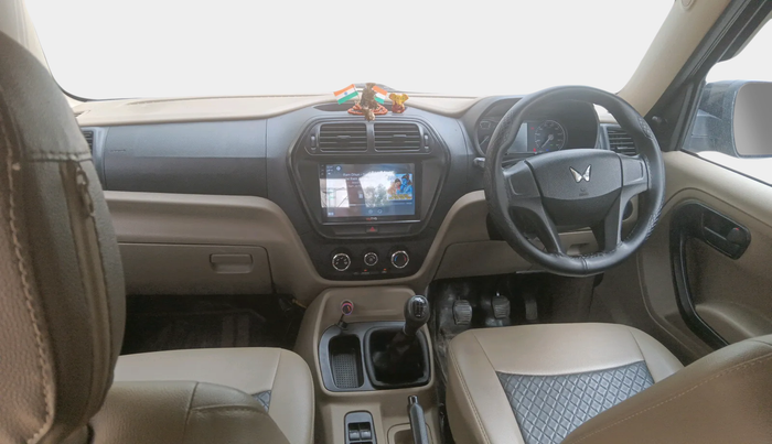 2024 Mahindra BOLERO NEO N 4, Diesel, Manual, 29,723 km, interior