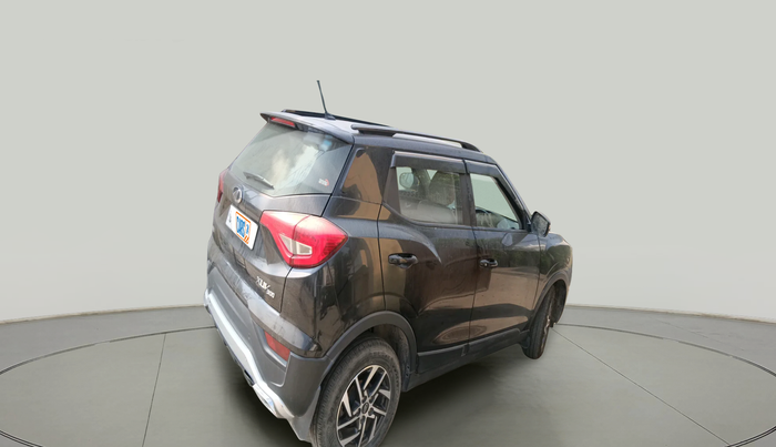2022 Mahindra XUV300 W8 (O) 1.2 PETROL, Petrol, Manual, 34,869 km, exterior