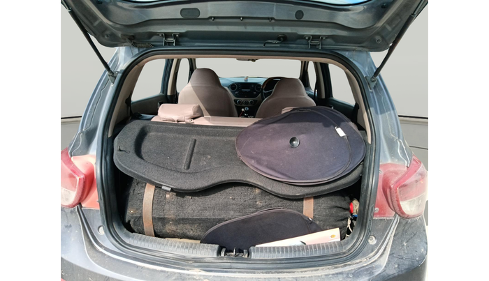 2015 Hyundai Grand i10 ASTA 1.2 KAPPA VTVT, Petrol, Manual, 1,02,000 km, exterior