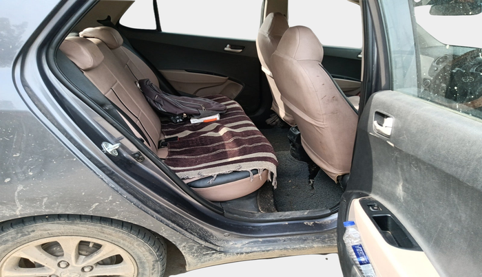 2015 Hyundai Grand i10 ASTA 1.2 KAPPA VTVT, Petrol, Manual, 1,02,000 km, interior