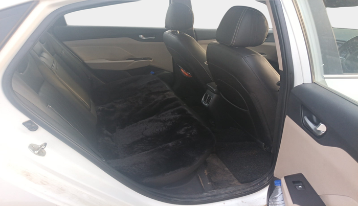 2020 Hyundai Verna 1.6 CRDI SX + AT, Diesel, Automatic, 1,10,117 km, interior