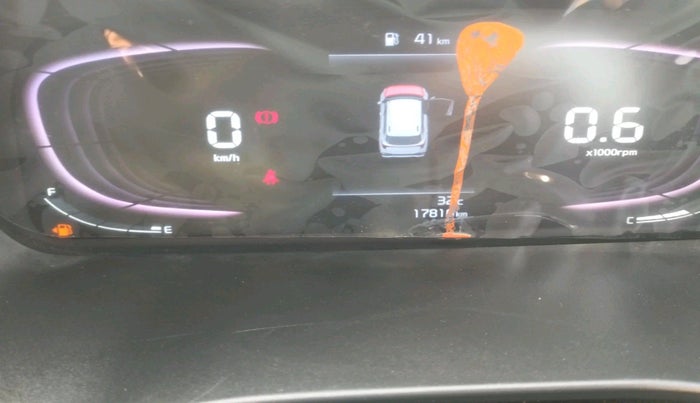 2023 KIA CARENS PRESTIGE PLUS 1.4 PETROL 7 STR, Petrol, Manual, 17,816 km, interior