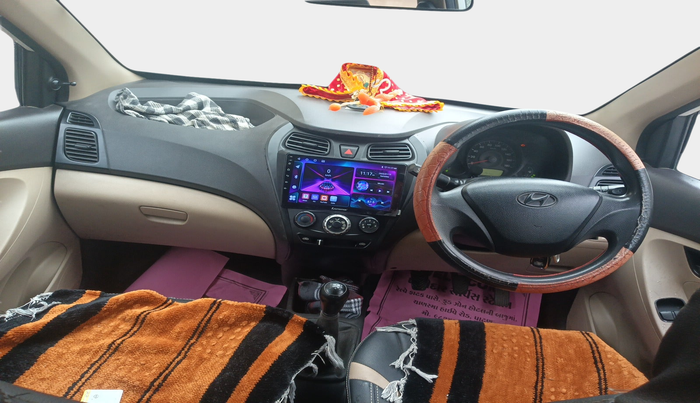 2014 Hyundai Eon ERA +, Petrol, Manual, 1,31,152 km, interior