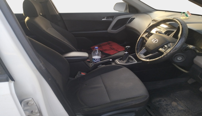2016 Hyundai Creta BASE 1.4 DIESEL, Diesel, Manual, 1,99,660 km, interior