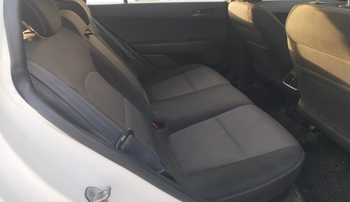 2016 Hyundai Creta BASE 1.4 DIESEL, Diesel, Manual, 1,99,660 km, interior