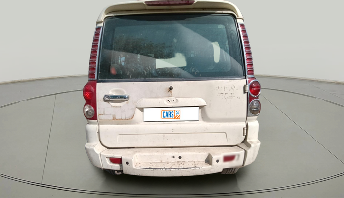 2010 Mahindra Scorpio VLX 2WD, Diesel, Manual, 1,43,923 km, exterior