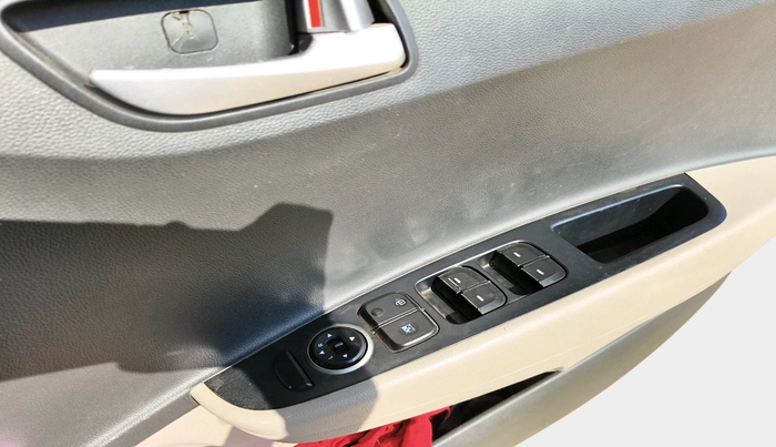 2018 Hyundai Grand i10 SPORTZ 1.2 KAPPA VTVT, Petrol, Manual, 68,544 km, interior