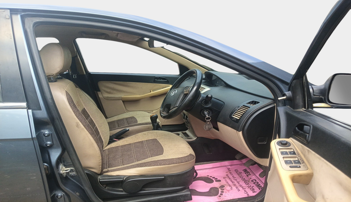2012 Tata Indica Vista VX QUADRAJET, Diesel, Manual, 80,249 km, interior