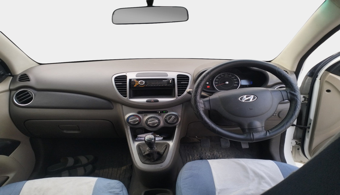 2013 Hyundai i10 MAGNA 1.1, Petrol, Manual, 78,670 km, interior