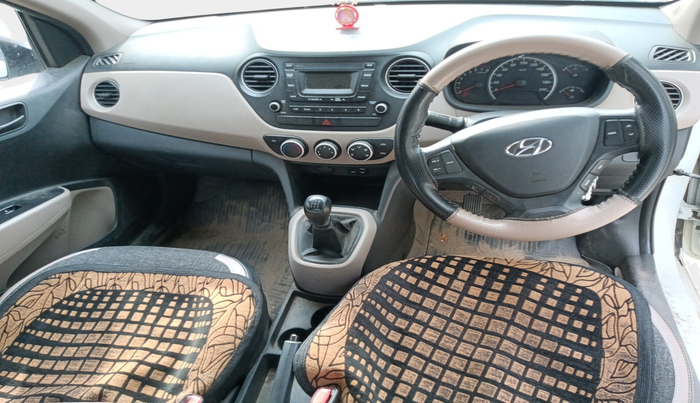 2019 Hyundai Grand i10 MAGNA 1.2 KAPPA VTVT, Petrol, Manual, 99,000 km, interior