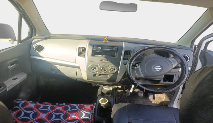 2011 Maruti Wagon R 1.0 LXI, Petrol, Manual, 95,863 km, interior