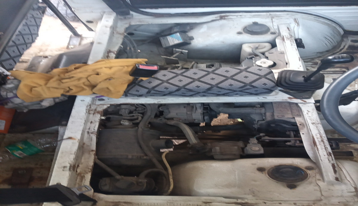 2018 Maruti OMNI E STD, Petrol, Manual, 12,32,724 km, exterior