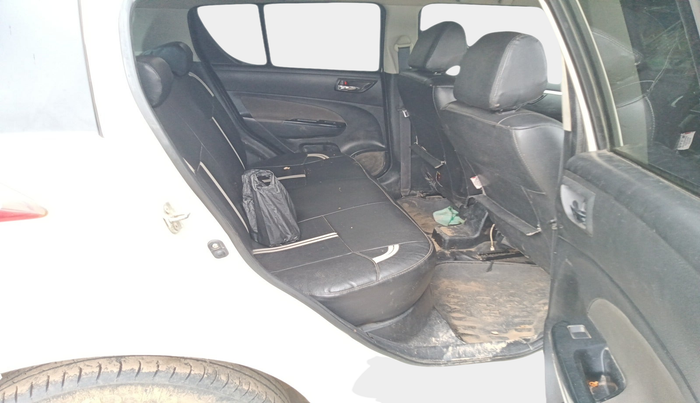 2014 Maruti Swift VDI, Diesel, Manual, 1,18,971 km, interior