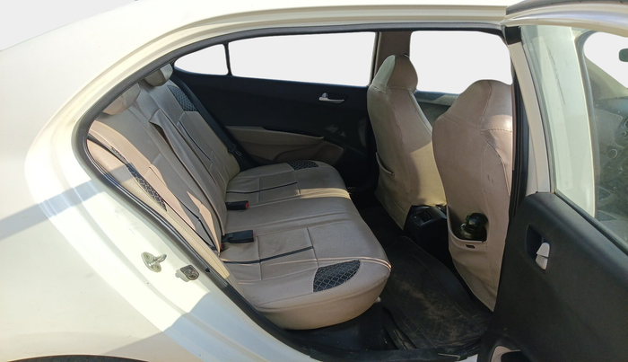 2014 Hyundai Xcent S 1.1 CRDI, Diesel, Manual, 1,32,437 km, interior