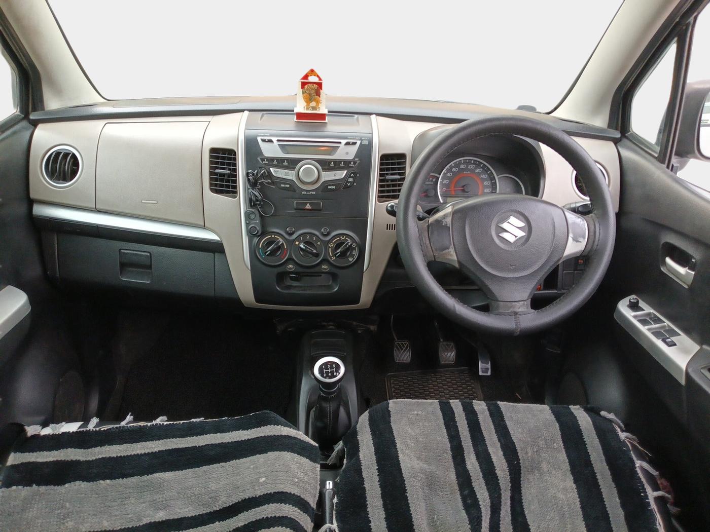 2015 Maruti Wagon R 1.0 VXI, Petrol, Manual, 71,279 km, interior