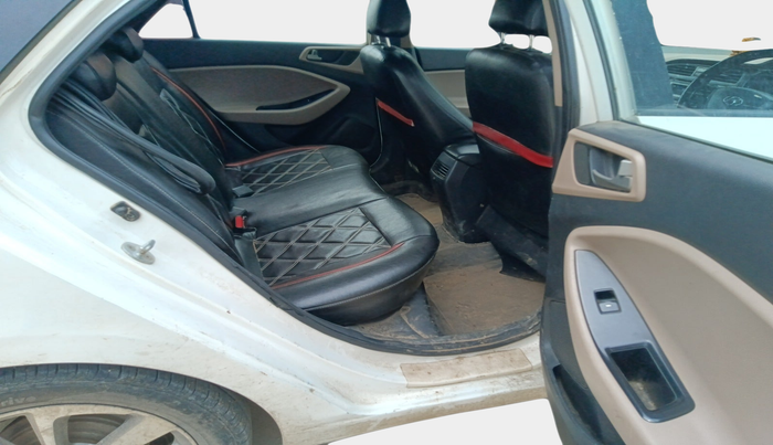 2014 Hyundai i20 ASTA 1.2, Petrol, Manual, 1,26,860 km, interior