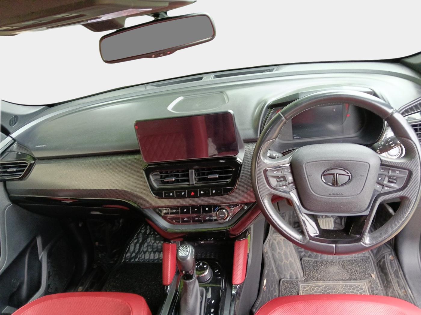 2023 Tata Harrier XZA + O 2.0L RED DARK EDITION 5 STR, Diesel, Automatic, 68,094 km, interior